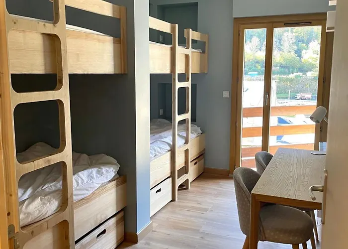 Les Moutons De - Garage Prive *