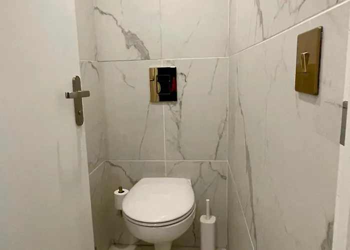 Les Moutons De - Garage Prive Апартаменты