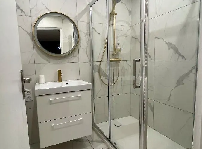 Апартаменты Les Moutons De - Garage Prive