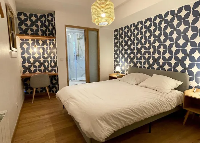 Les Moutons De - Garage Prive 코트레